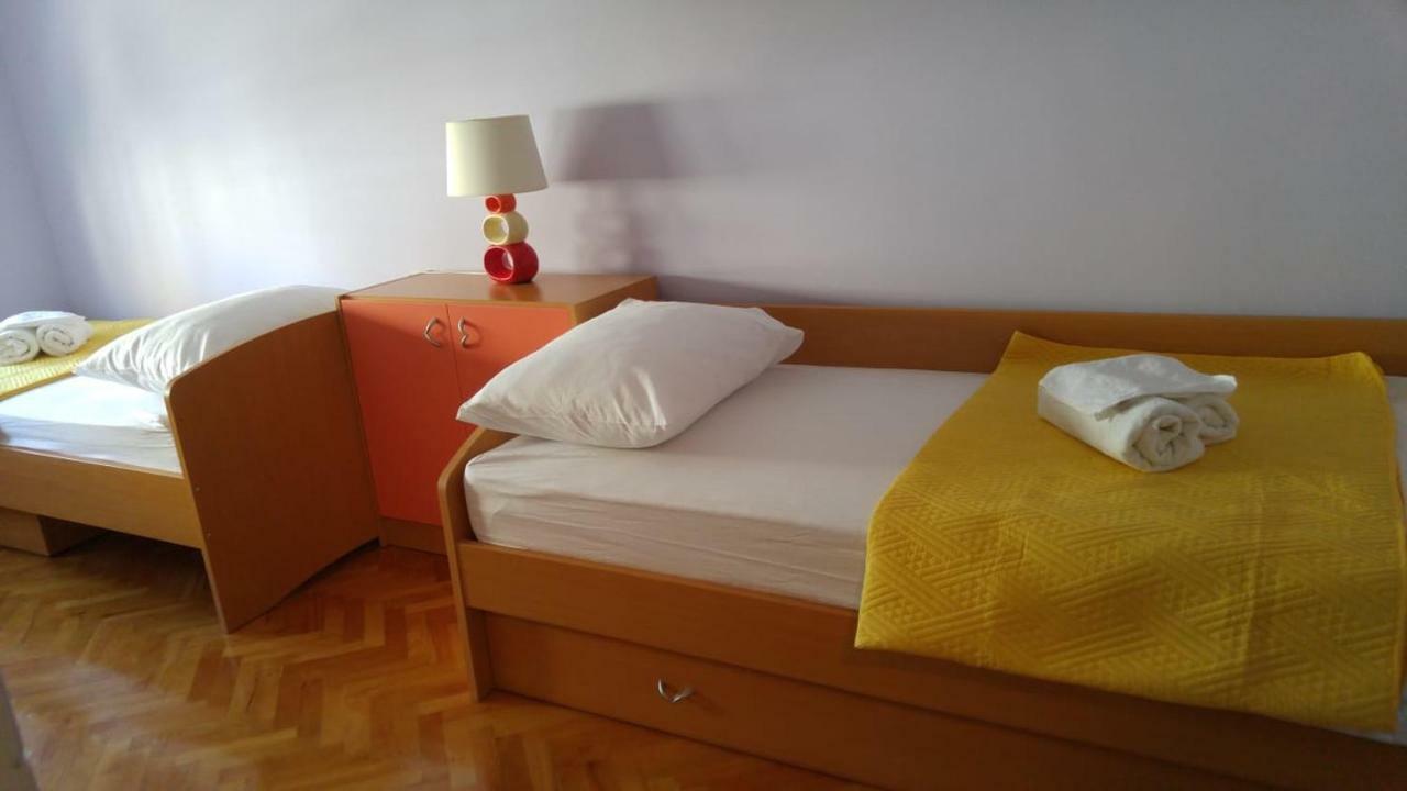 Two Bedroom Apartment Near Beach And Center Split Zewnętrze zdjęcie