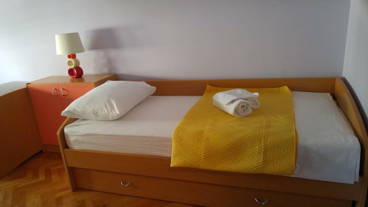 Two Bedroom Apartment Near Beach And Center Split Zewnętrze zdjęcie